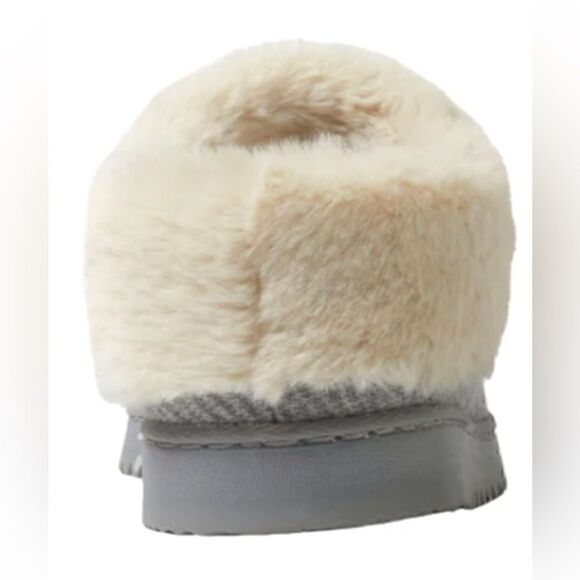 Dearfoams Women's Memory Foam Insole Indoor/Outdoor Slippers Grey - Picture 8 of 8